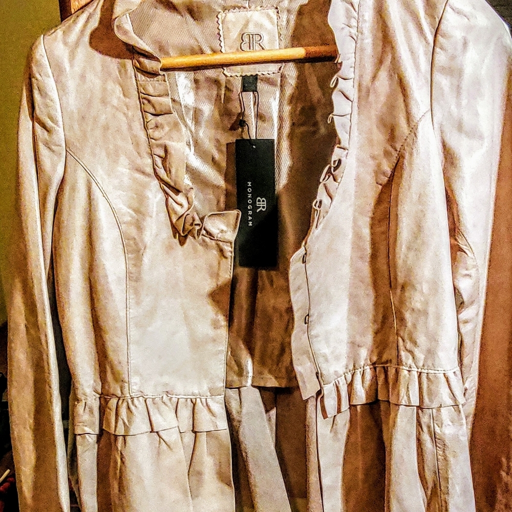 Women's NWT Banana Republic Leather Top